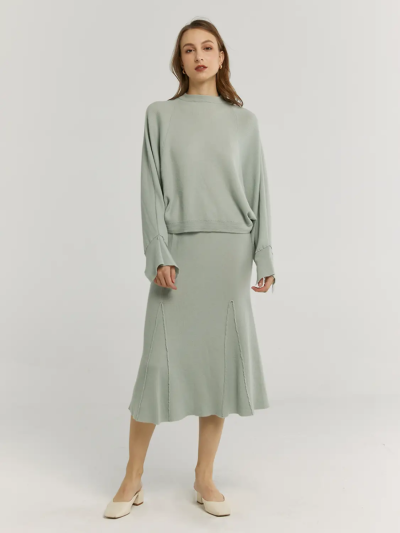 Knitted Seamline-Detail Midi Skirt